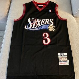 Allen Iverson Sixers Mitchell & Ness Jersey